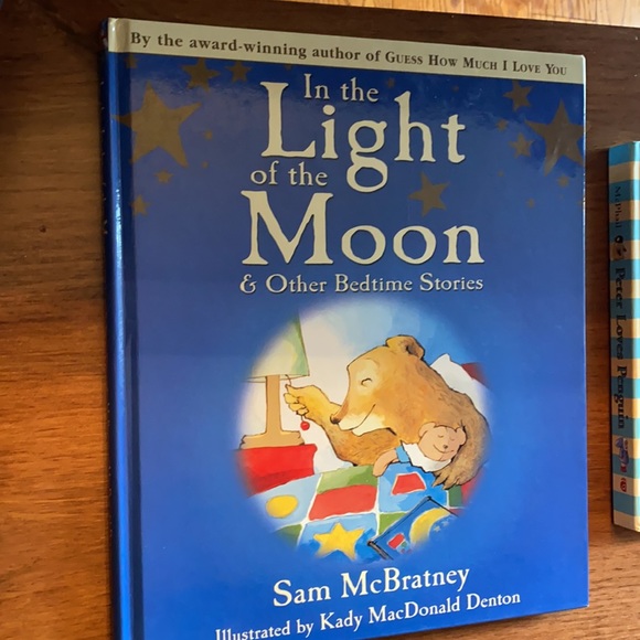 Children’s book bundle - Picture 2 of 7